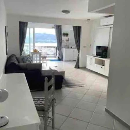 3Bed Melliehabay W Incredible Views By Homely Exterior photo