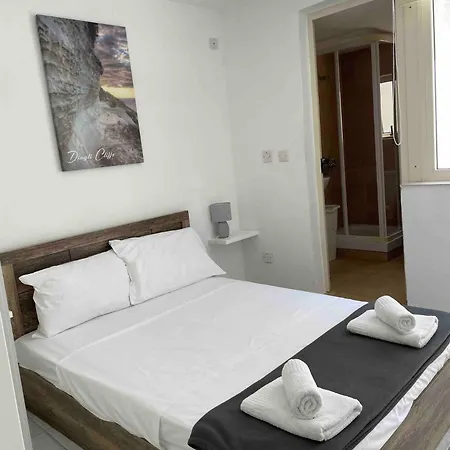 3Bed Melliehabay W Incredible Views By Homely Exterior photo