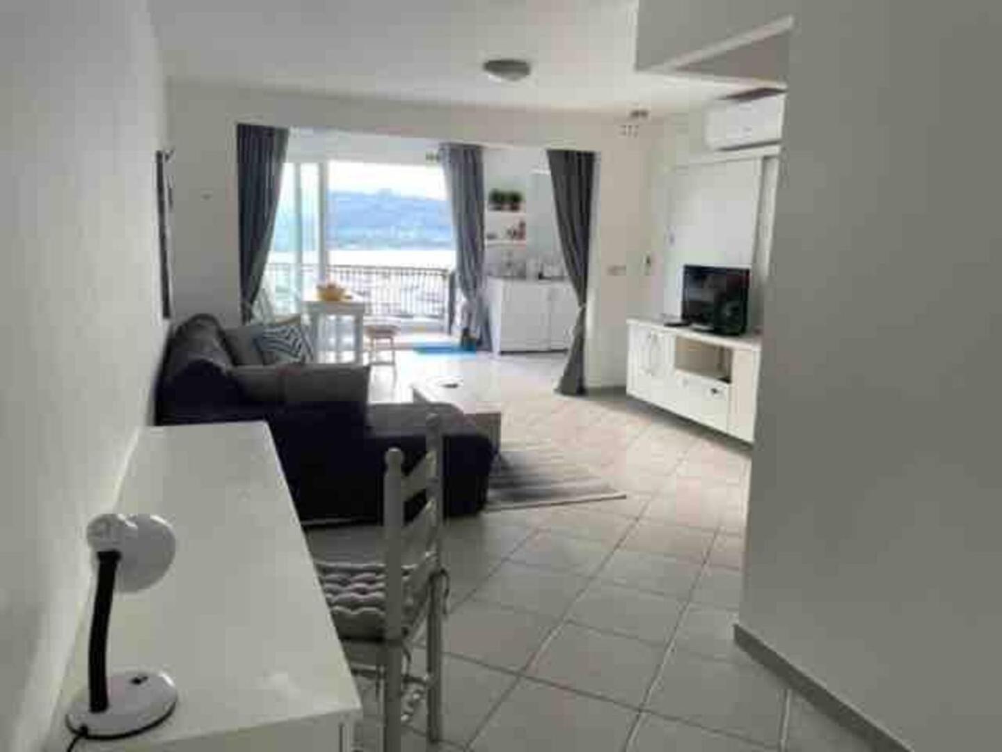 3bed Melliehabay W Incredible Views By Homely *